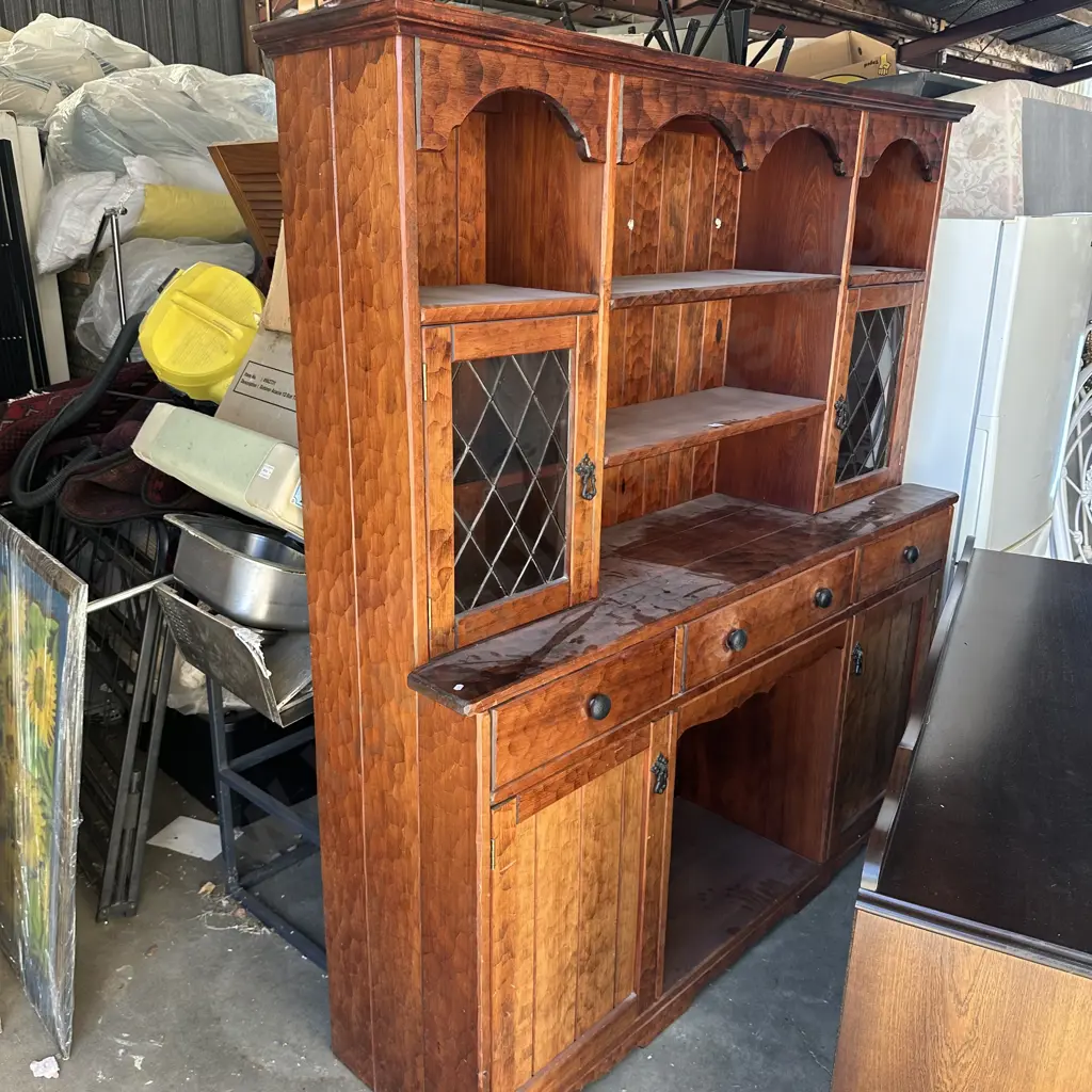 Large Adze hutch dresser Image 1++