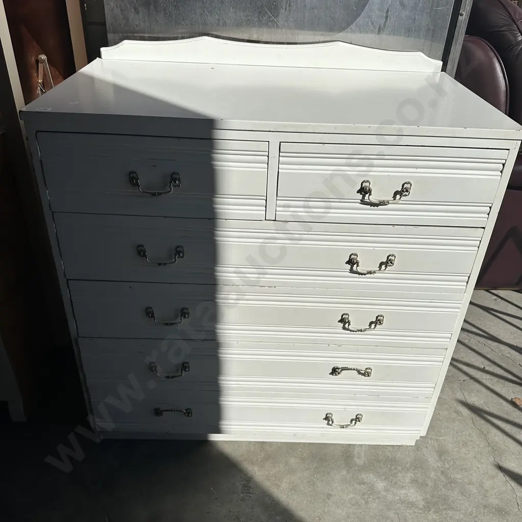 Solid Pine chest drawers Image 1++