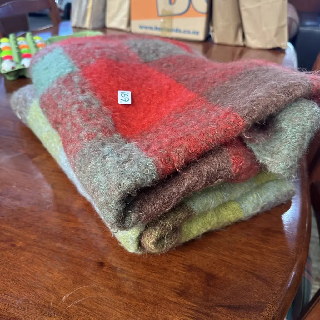 2 x vintage Mohair blankets Image 1++