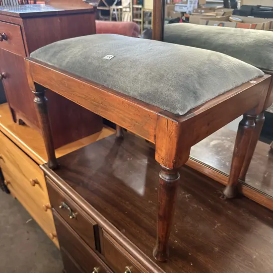 Stool