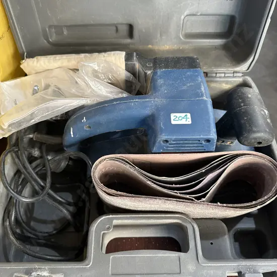 Boxed belt sander