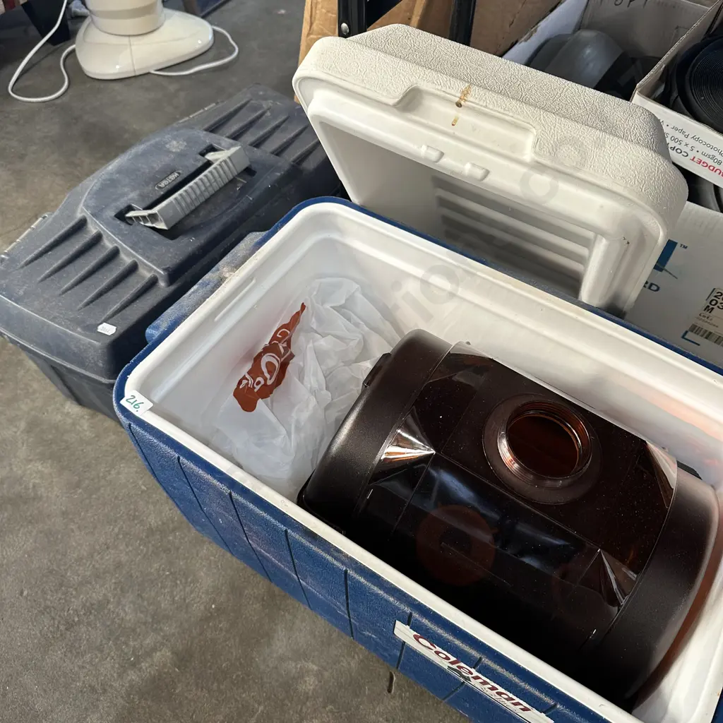 Tool box, chilli bin etc Image 1++
