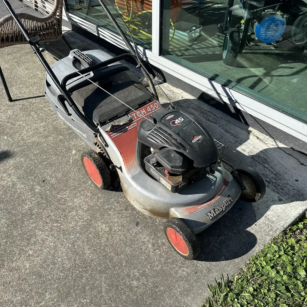 Masport mower - working Image 1++
