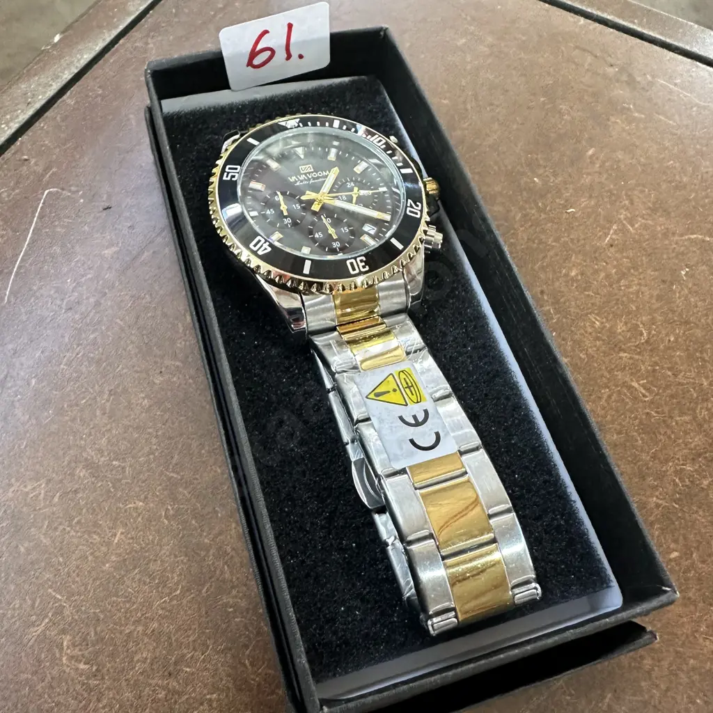 New boxed watch Image 1++