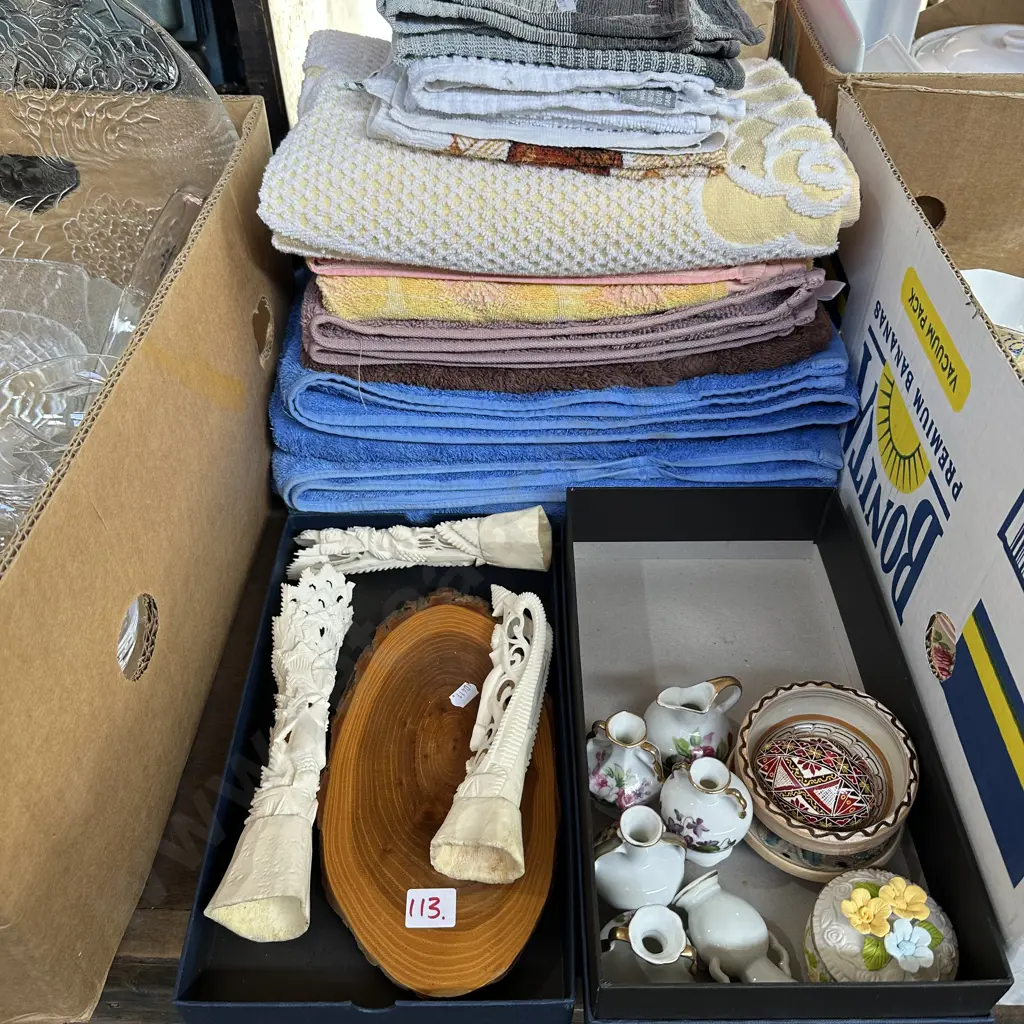 Collectables plus towels Image 1++