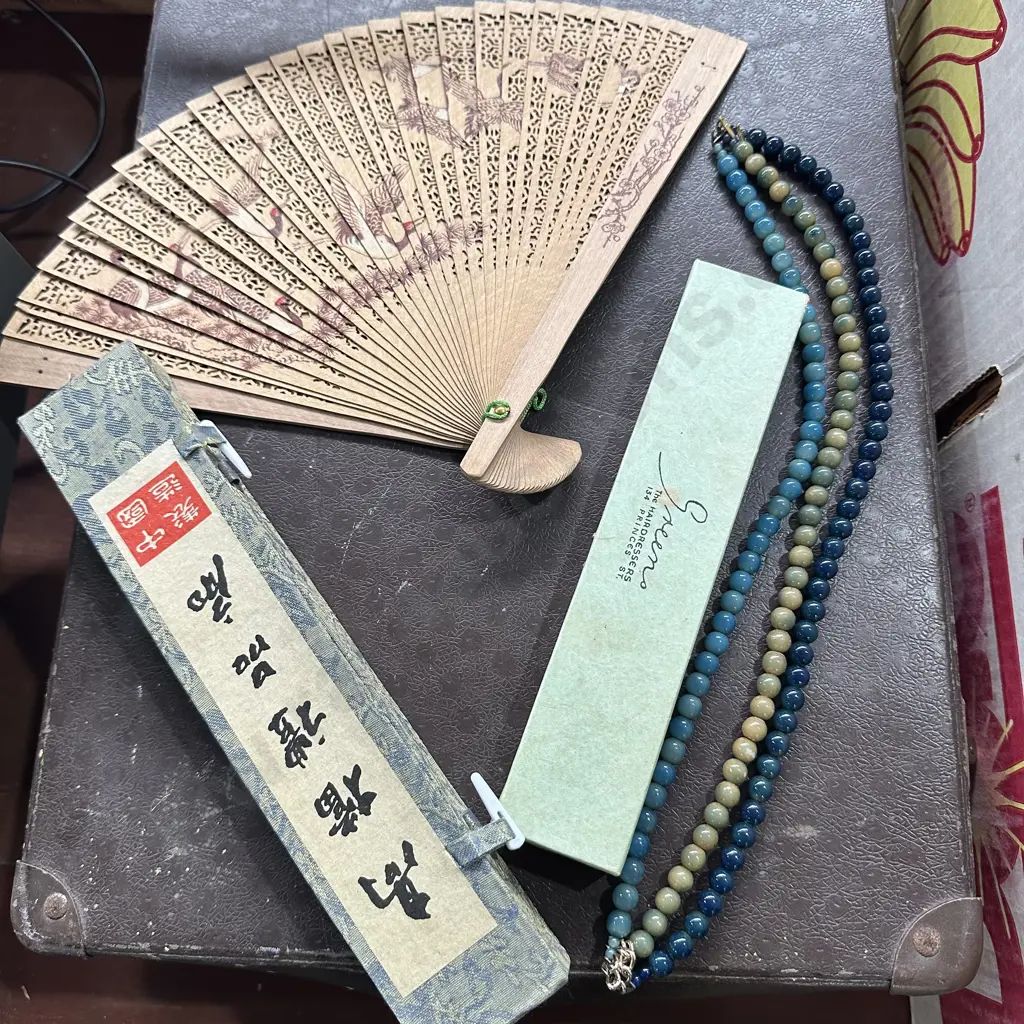 Collectables in Limoges set, Japanese fan, vintage glass bead necklace (extra photos) Image 1++