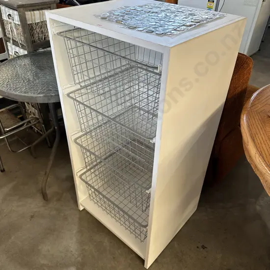 Wire basket storage