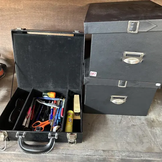 Files and office stuff