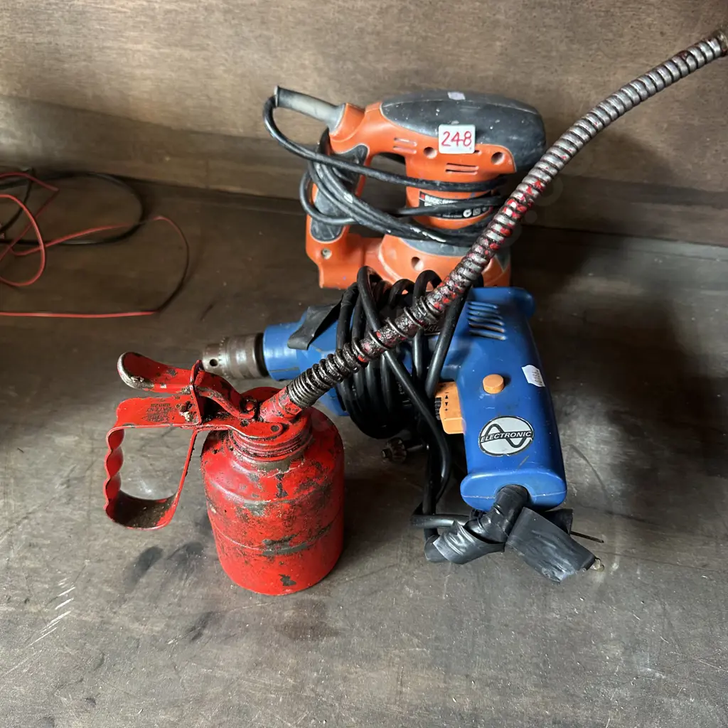 Power tools and oiler Image 1++