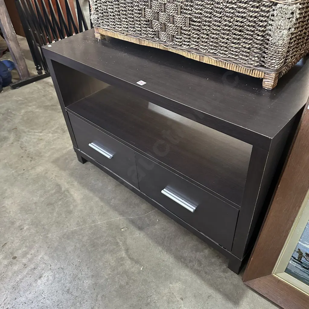 TV console Image 1++