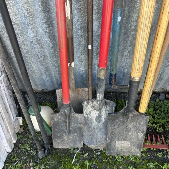 Fencing spades etc