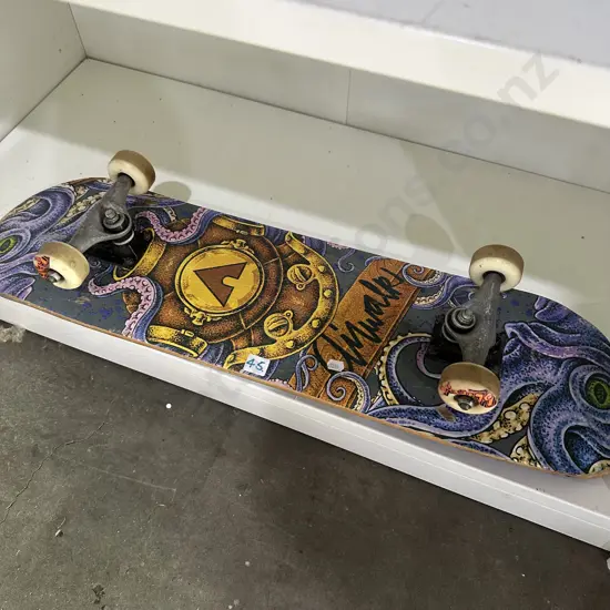 Skateboard