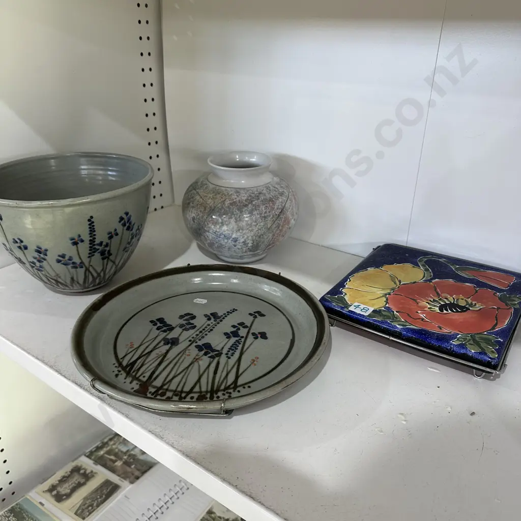 Pottery Image 1++
