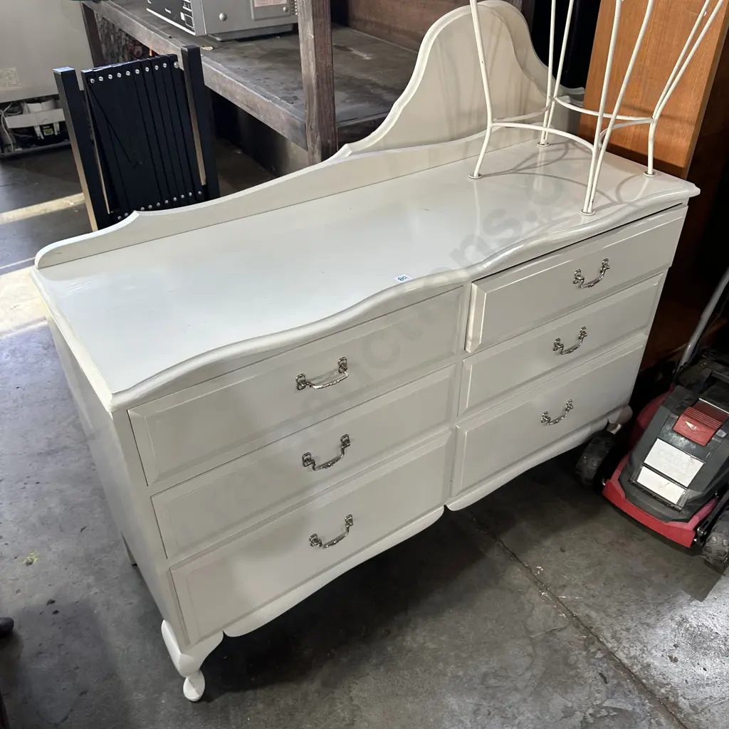 Solid chest of drawers plus headboards Image 1++