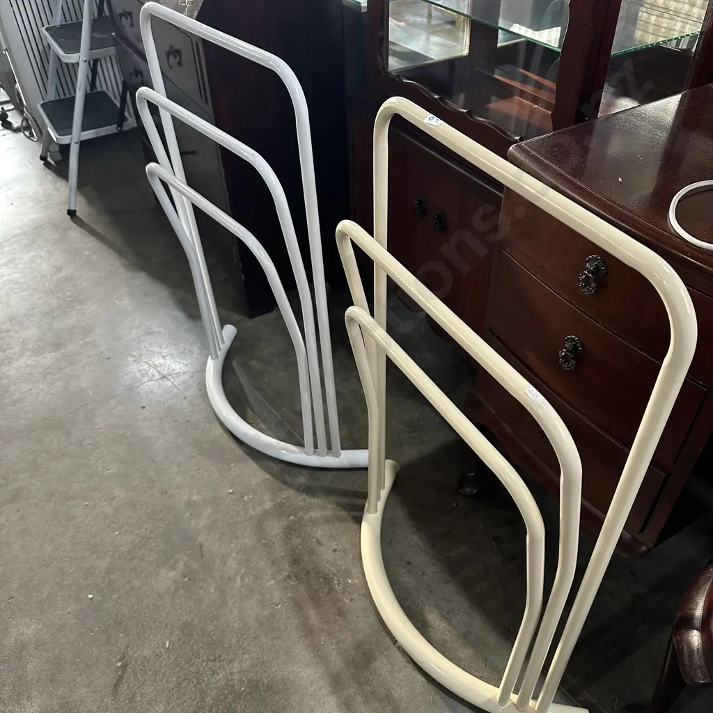 2 x towel rails Image 1++