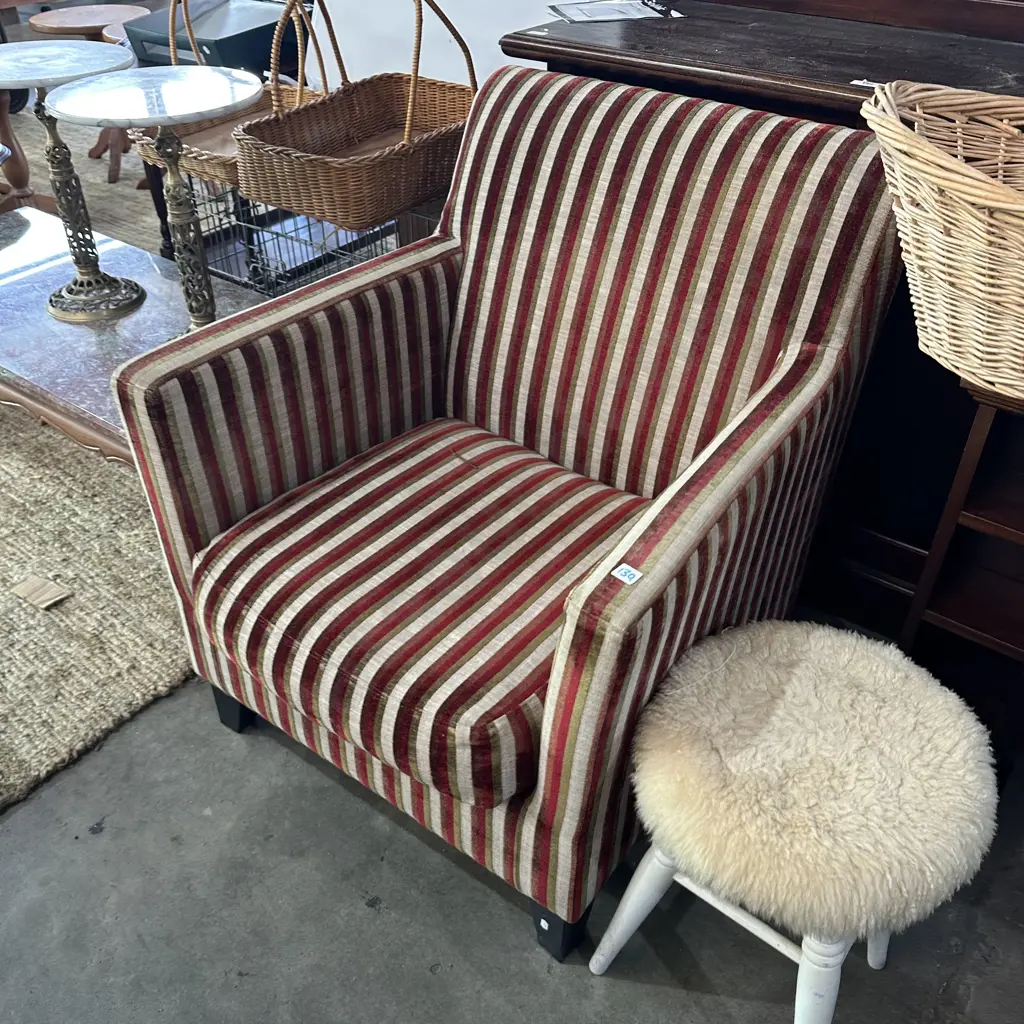 Lounge chair Image 1++
