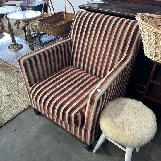 Lounge chair