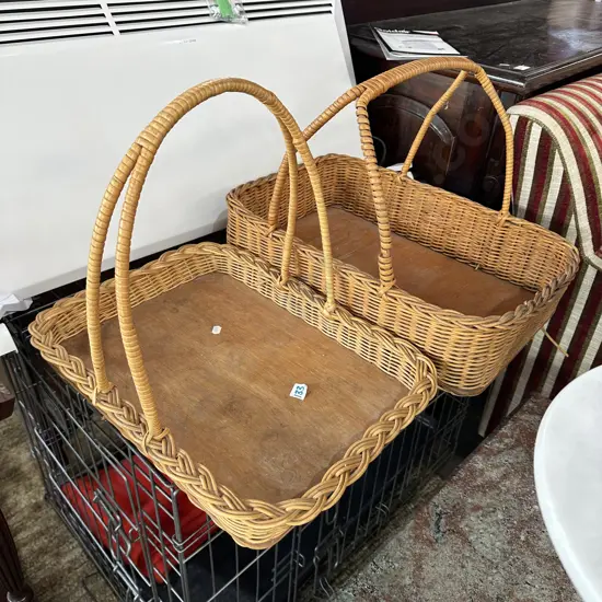 2 x baskets