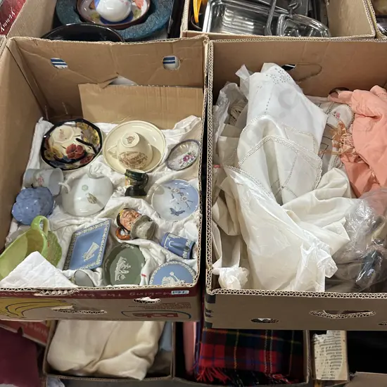 2 box Collectables