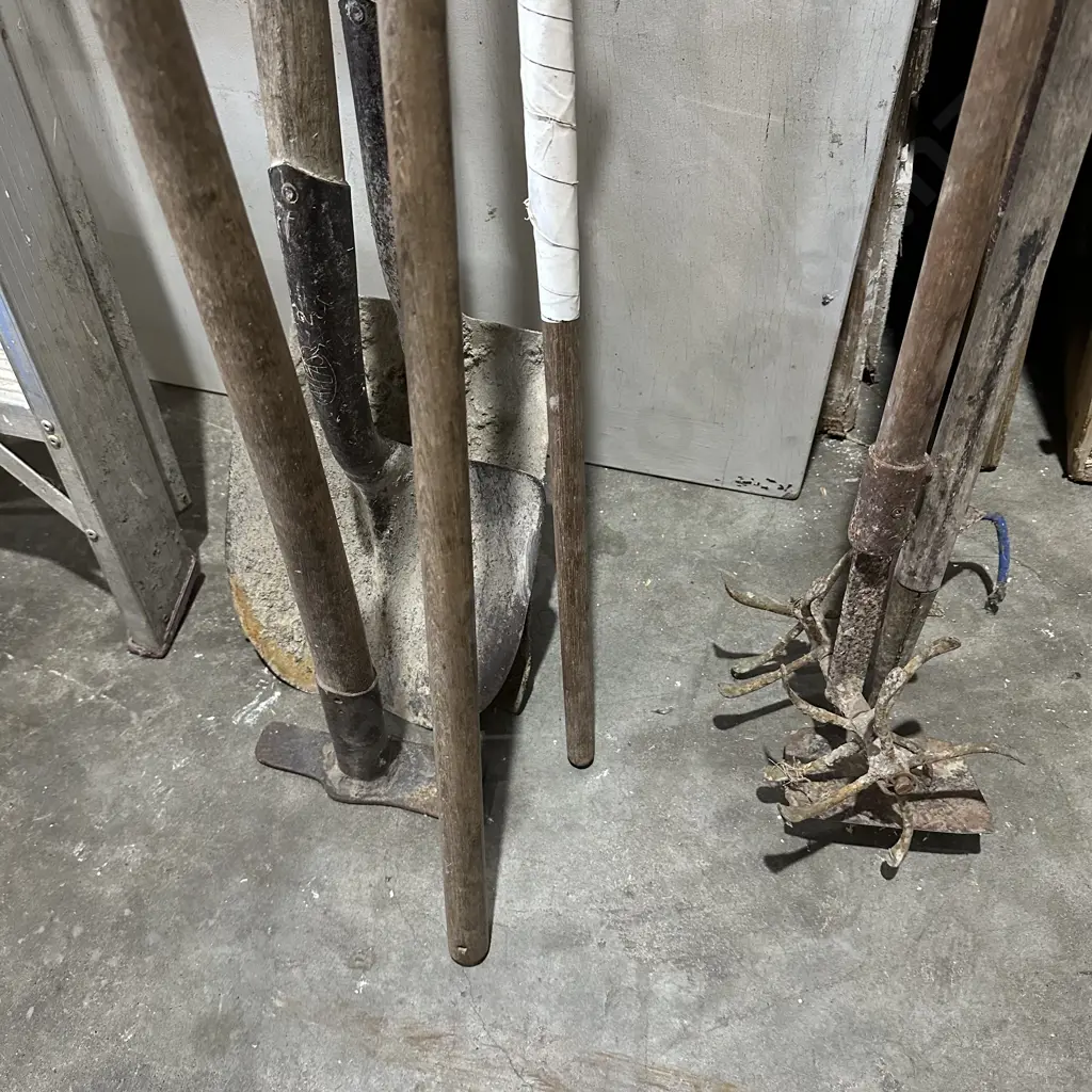 Garden tools Image 1++