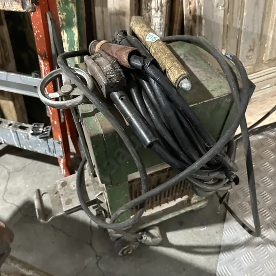 Welding machine