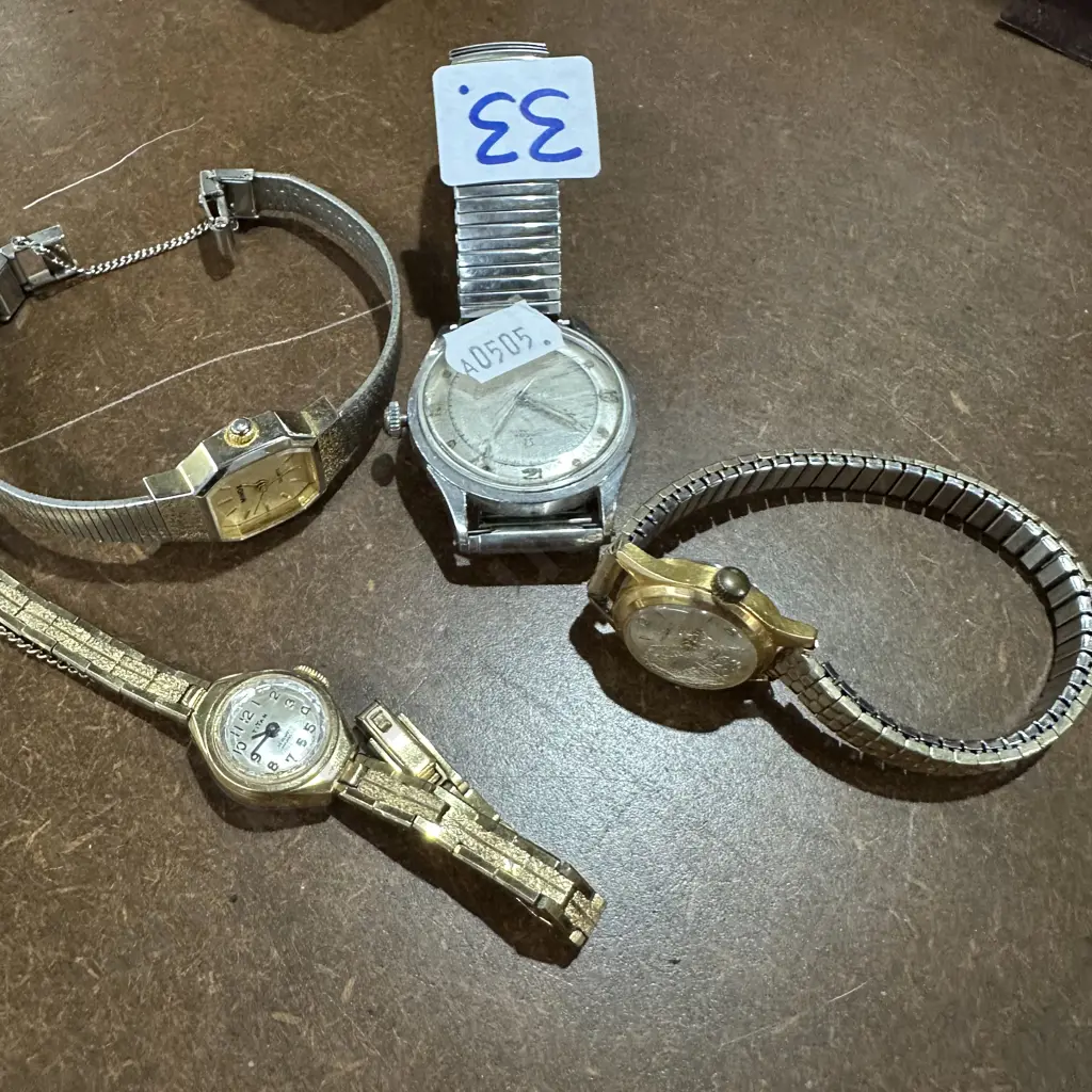 4 vintage watches Image 1++