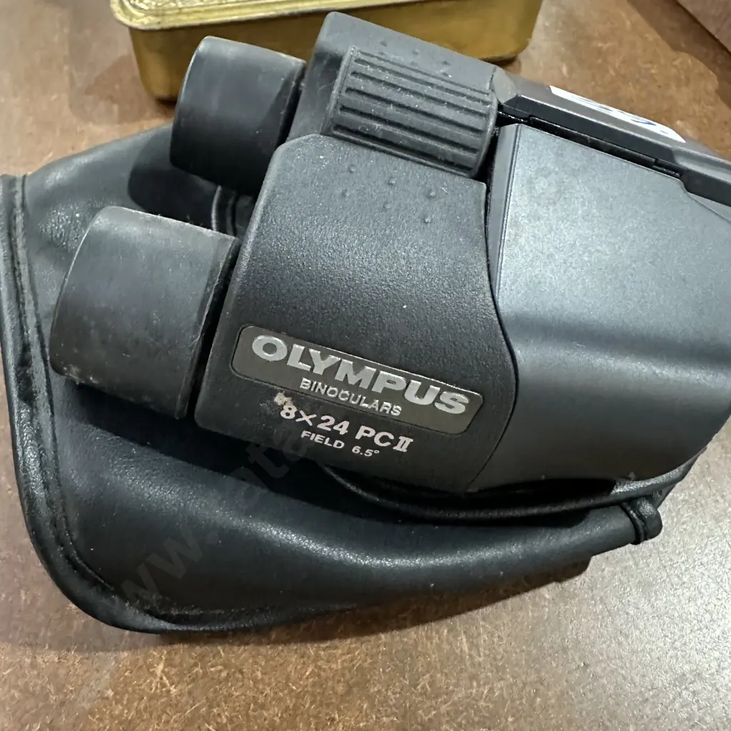 Olympus 8 x 24 binoculars Image 1++