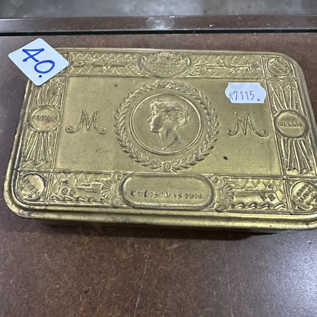 WW1 Xmas tin Image 1++
