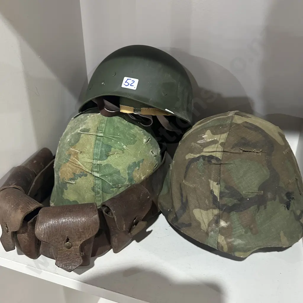 Ammo belt and 3 army helmets Image 1++