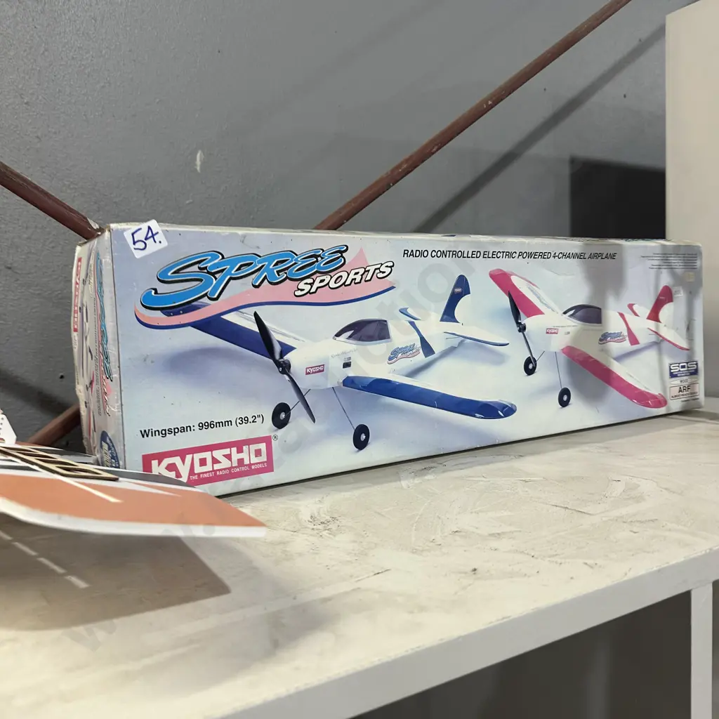 4 x model planes Image 1++