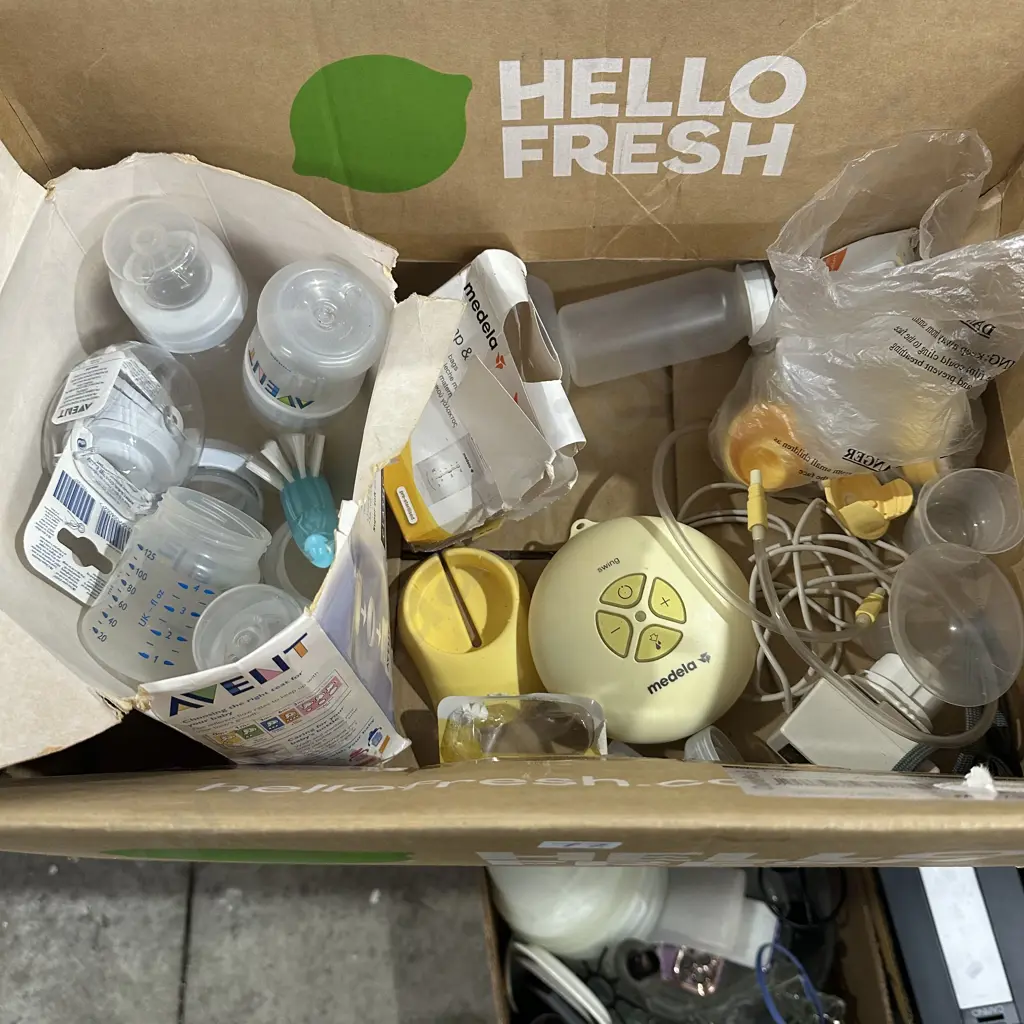 Medela pump Image 1++