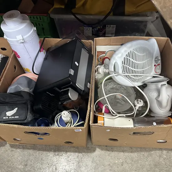 2 boxes asst