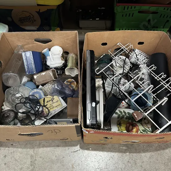 2 boxes asst