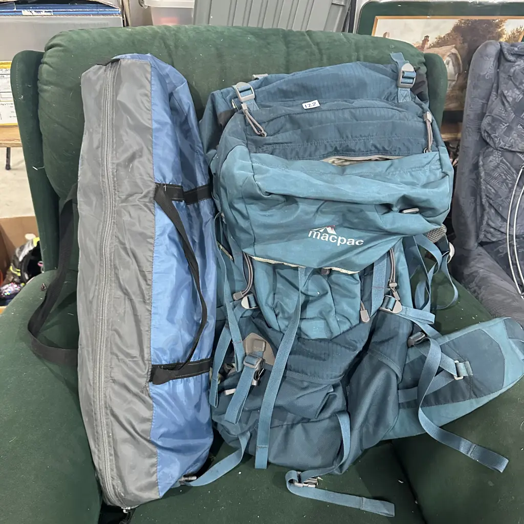 Macpac and tent Image 1++