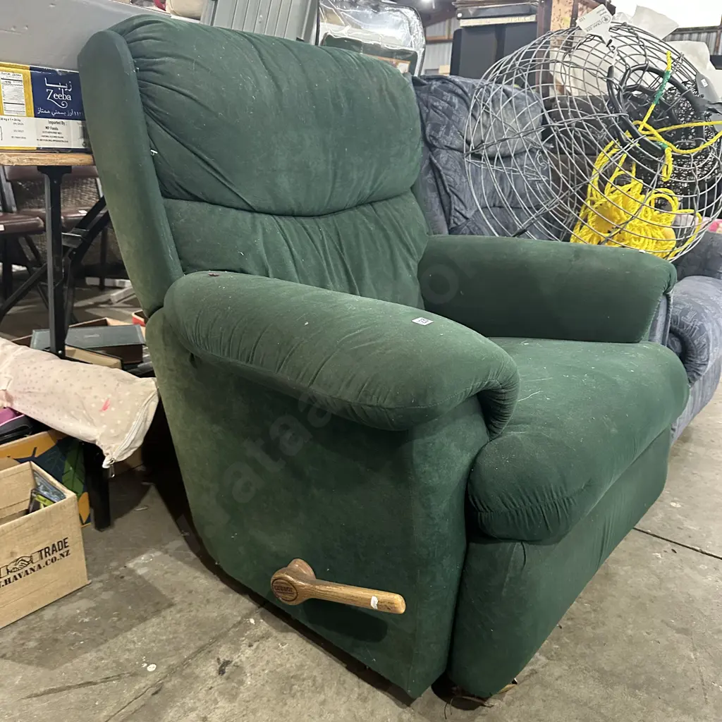 Good LaZboy chair - needs a clean plus another chair Image 1++