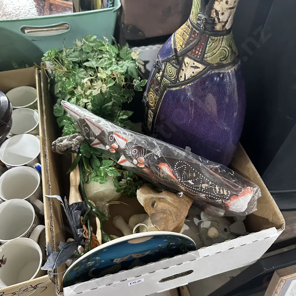 Large pottery vase etc Image 1++
