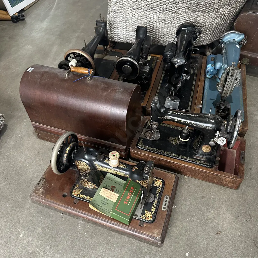 Singer sewer collection Image 1++
