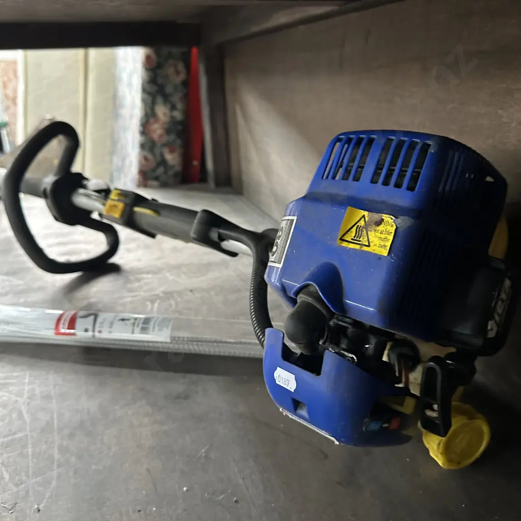 Victa strimmer Image 1++