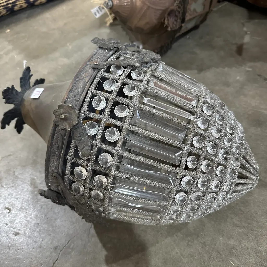 Chateau hand threaded light Image 1++