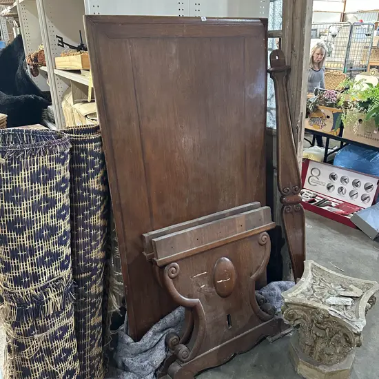 Solid dining table