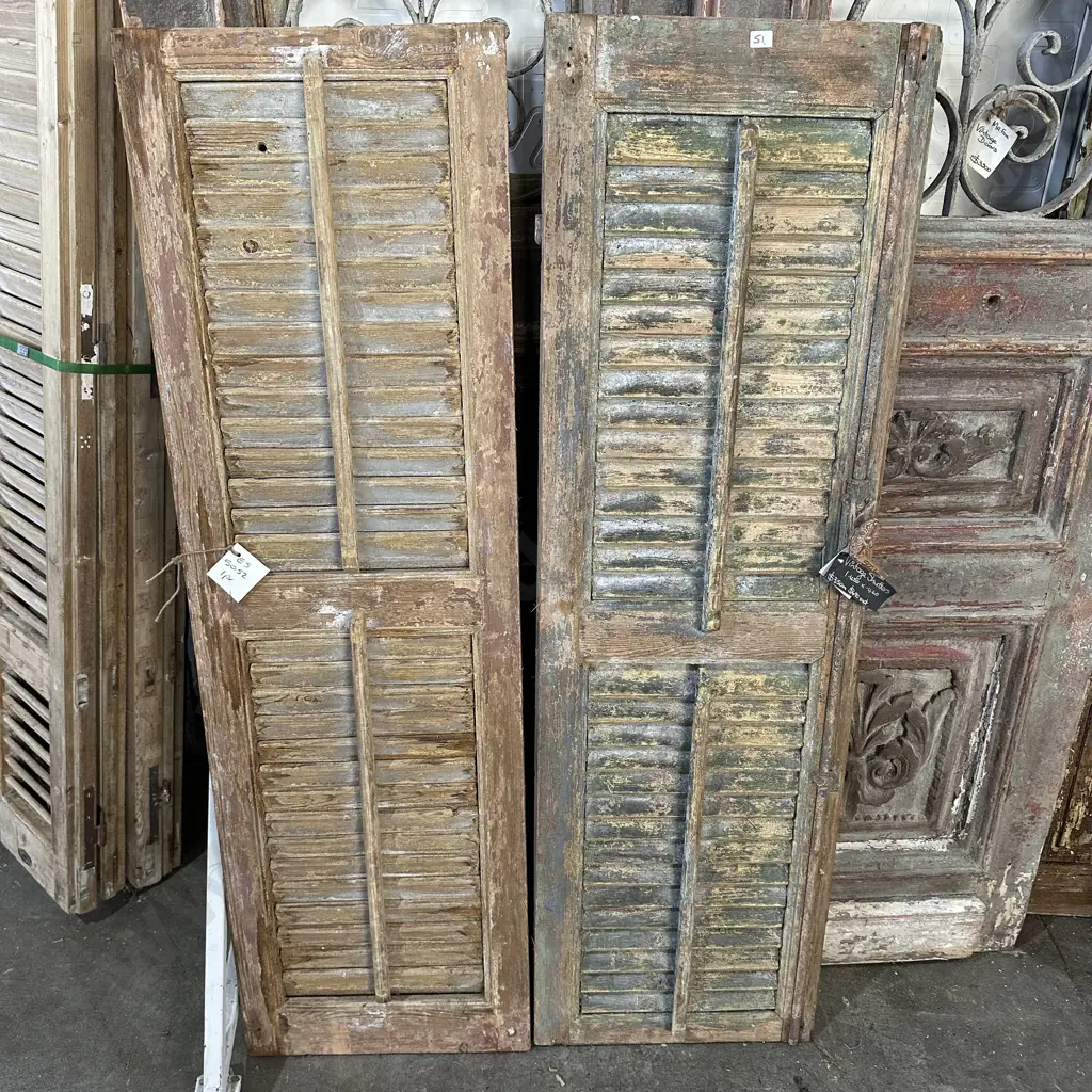 2 x shutters Image 1++