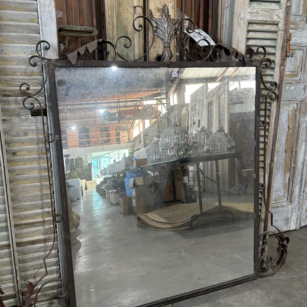 Large metal frame mirror Image 1++