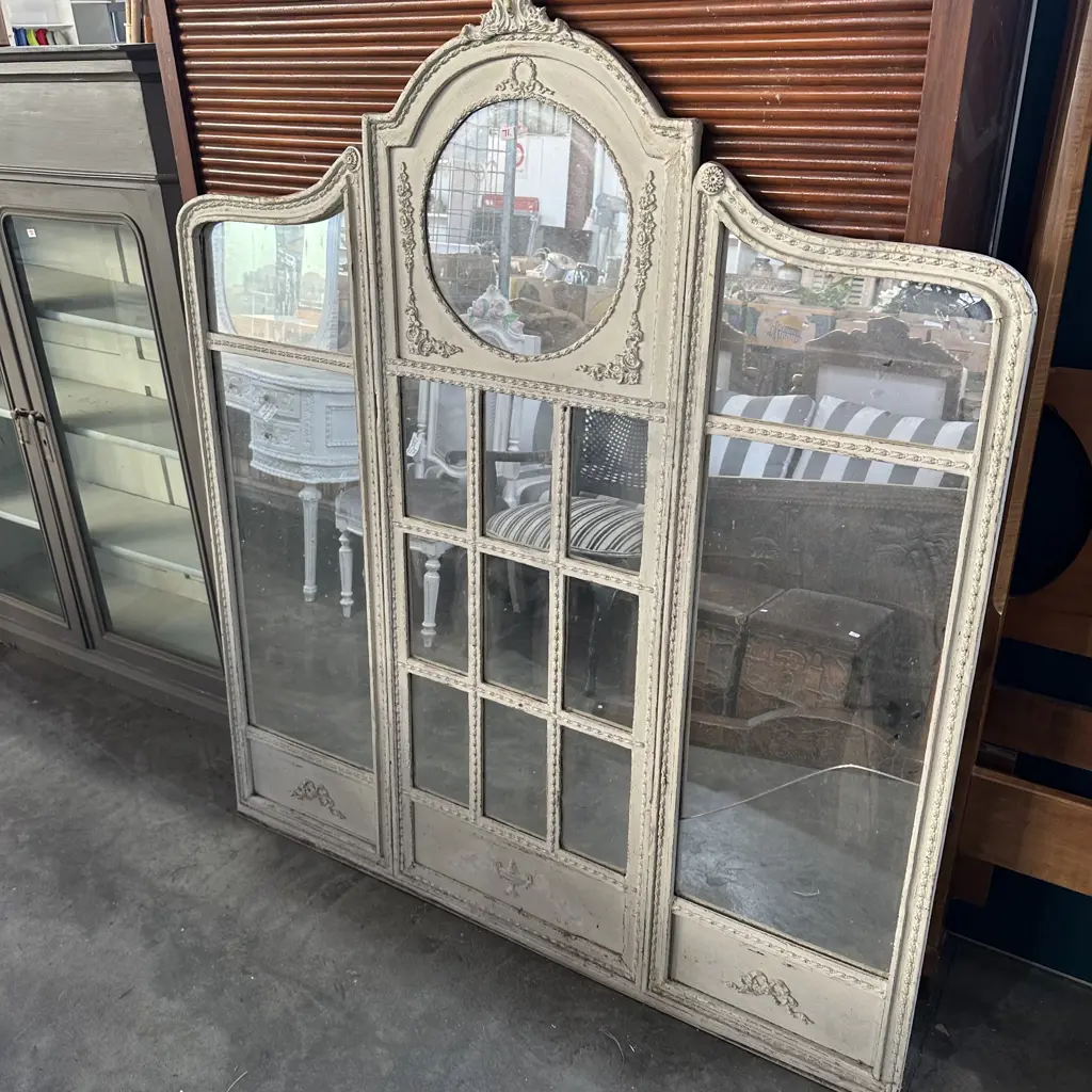 Panelled mirror Image 1++