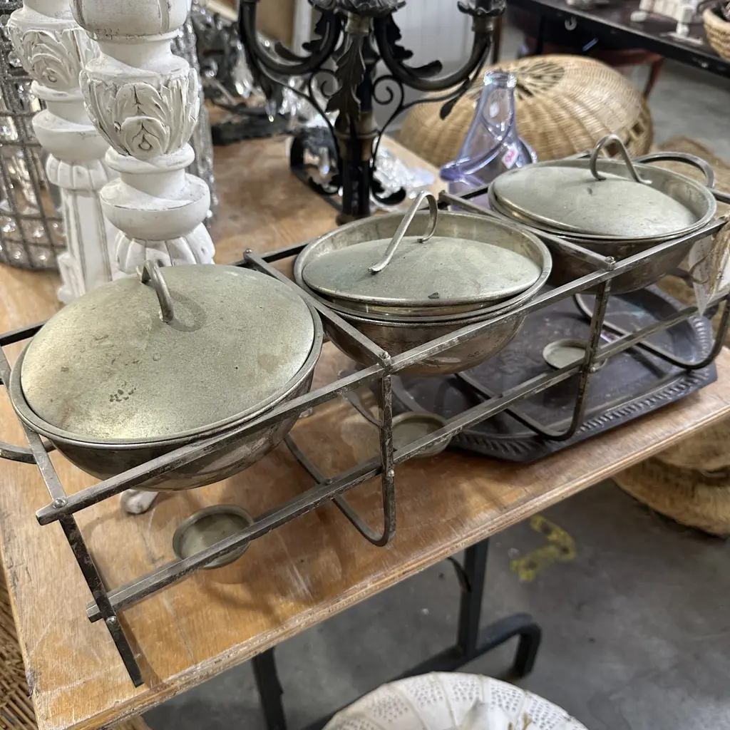 Silver vintage food warmer Image 1++