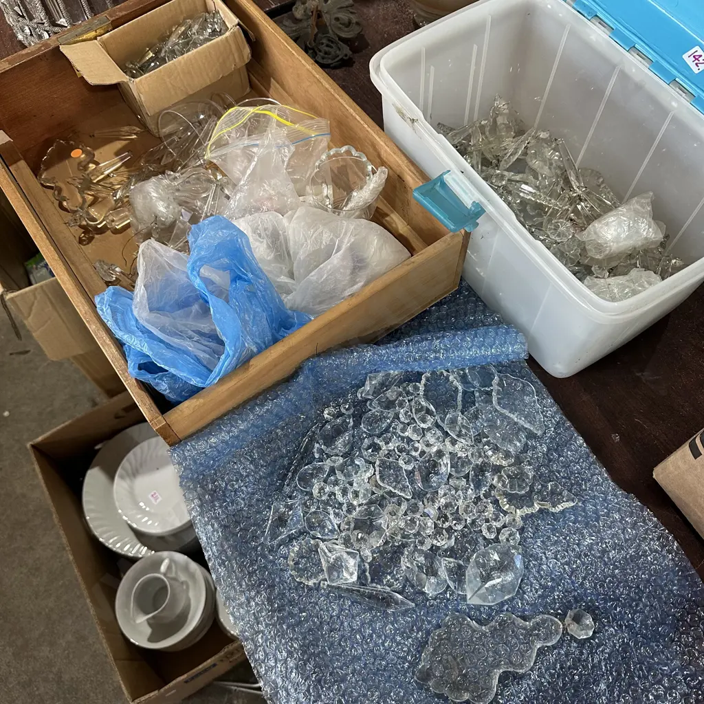 Large amount of crystals Image 1++