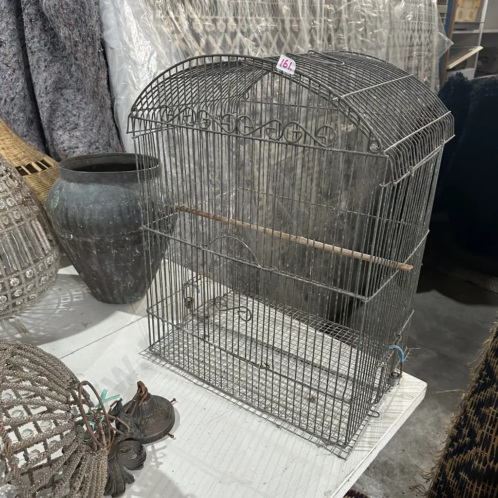 Wire birdcage Image 1++