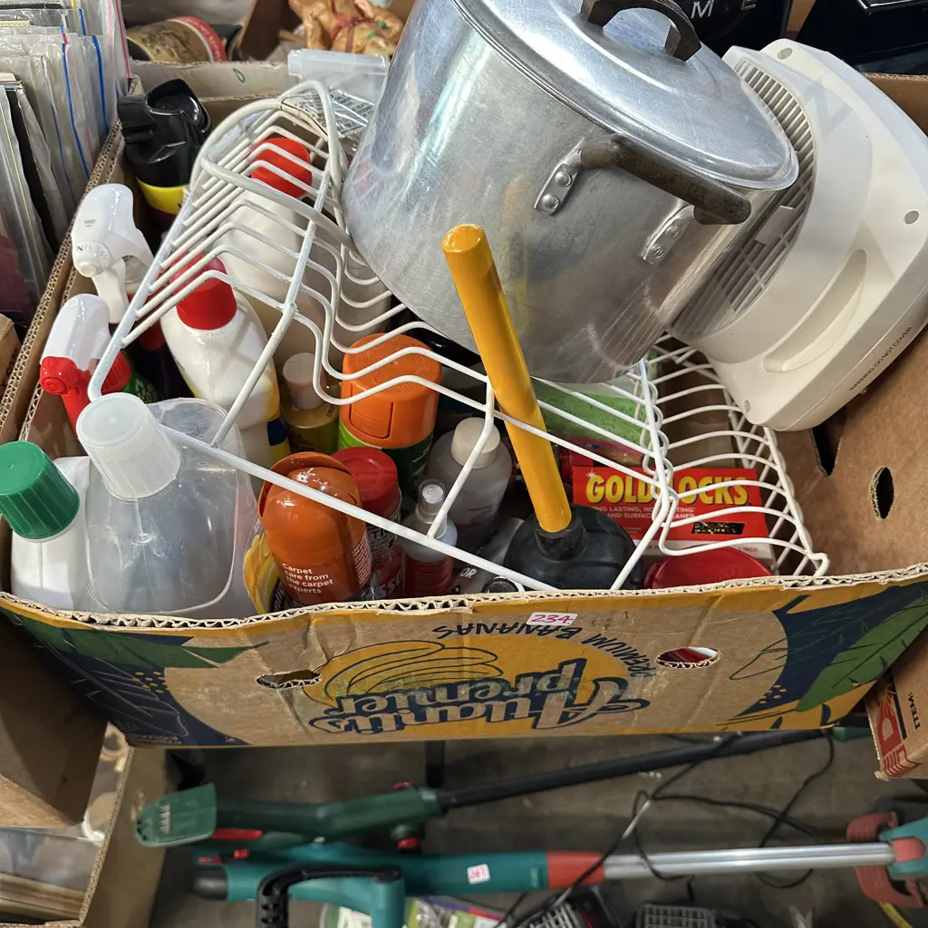Cleaning product , pot etc Image 1++