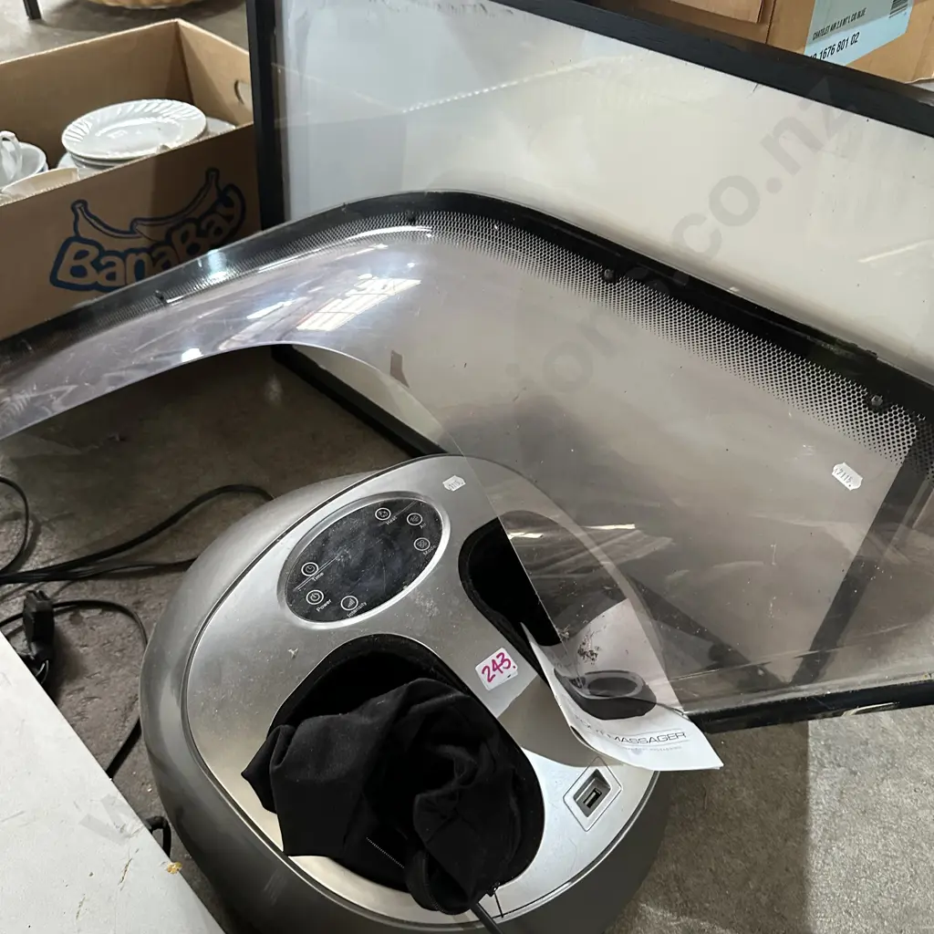 Foot massager, car part and picture frame Image 1++