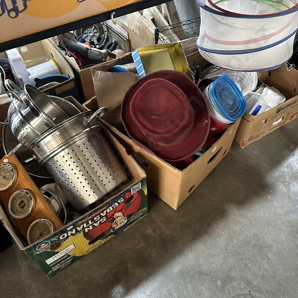 3 box lots inc commercial sieves Image 1++