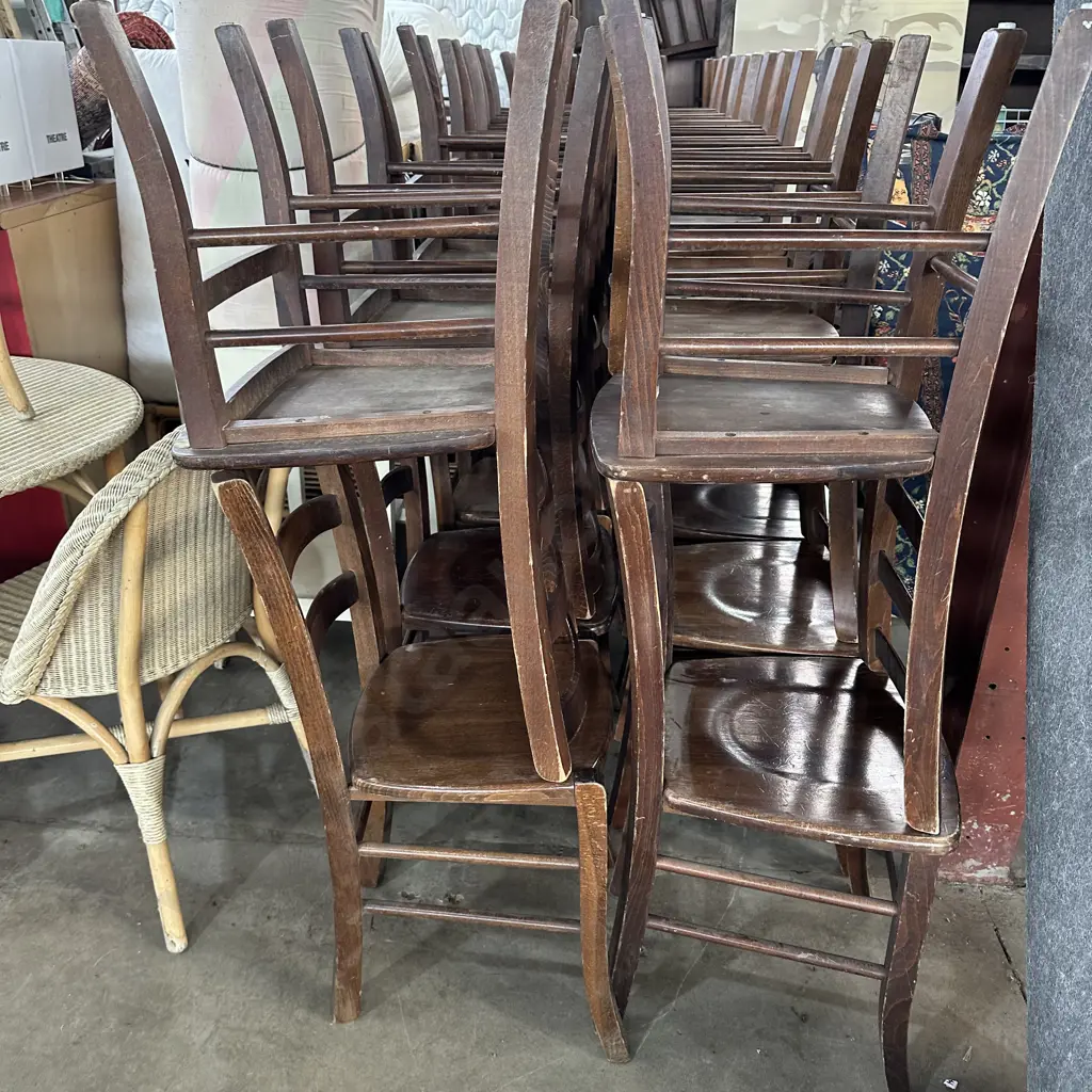12 Elm chairs Image 1++